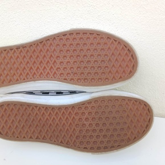 Vans Men's Size 7 Yellow Black White Checkered Shaker Board Shoes - Picture 9 of 9